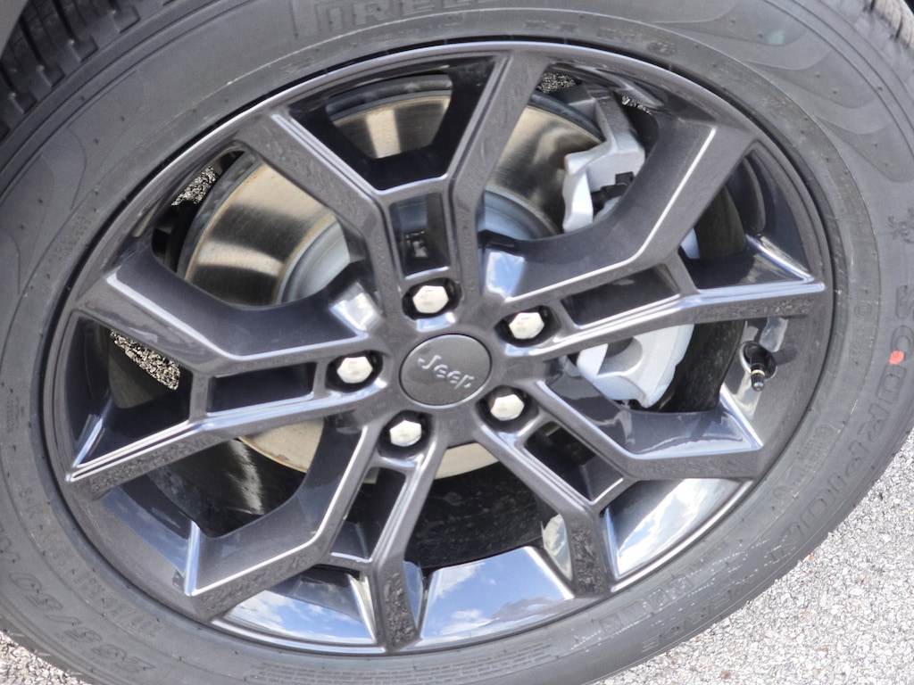 New 2025 Jeep Grand Cherokee L LIMITED 4X4 Sport Utility