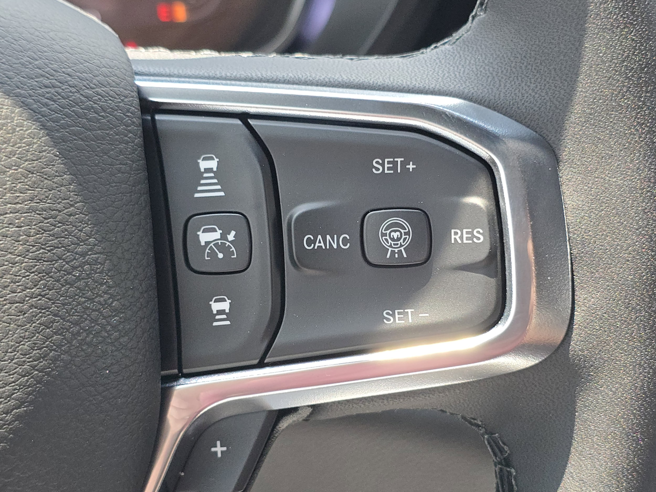 2026 RAM 1500 Laramie - Photo 17