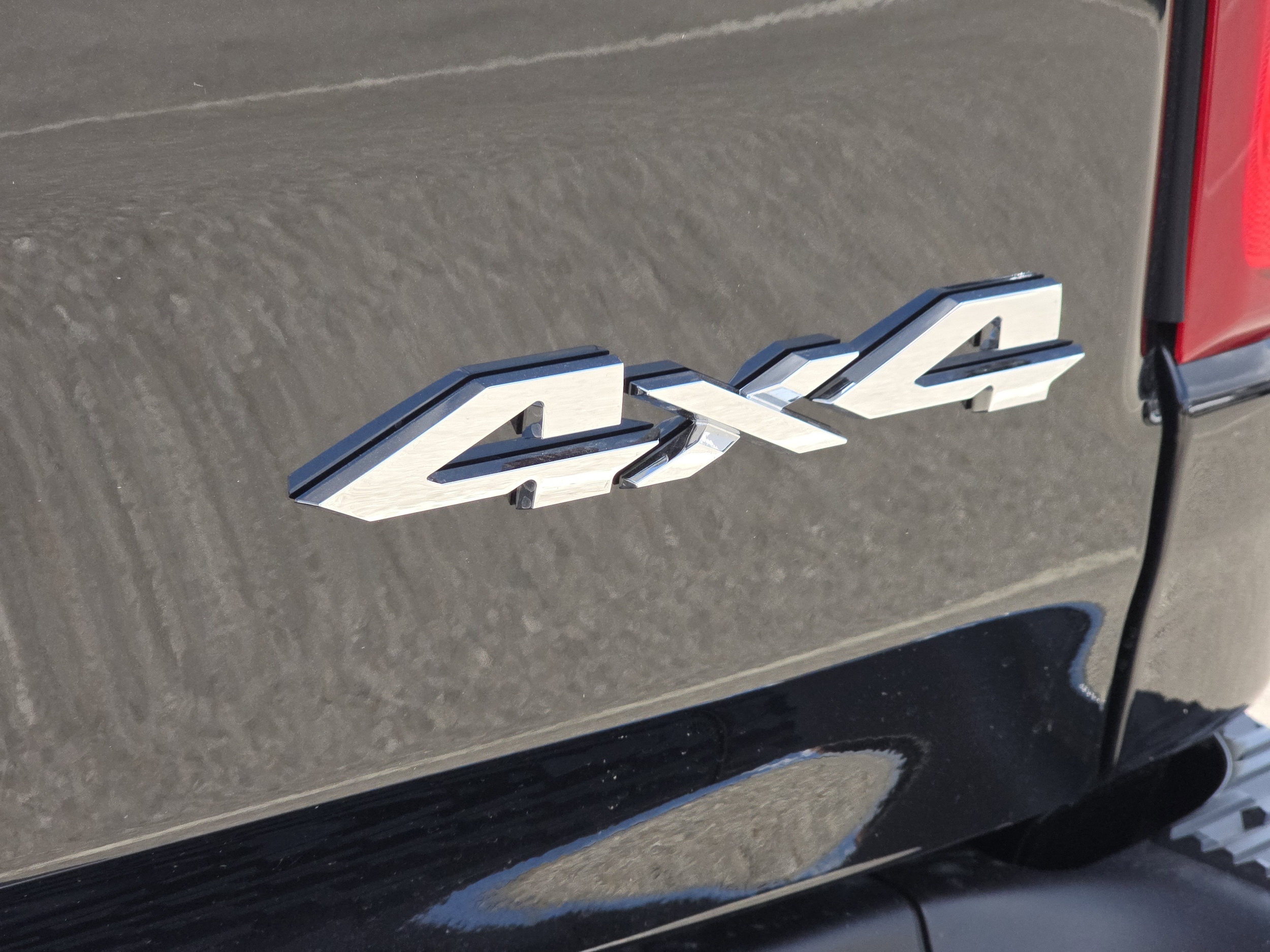 2026 RAM 1500 Laramie - Photo 25