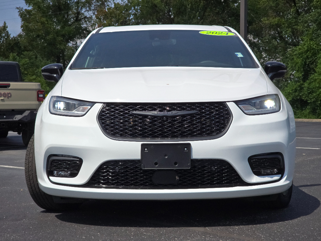 Used 2024 Chrysler Pacifica Hybrid S Appearance Pkg Passenger Van