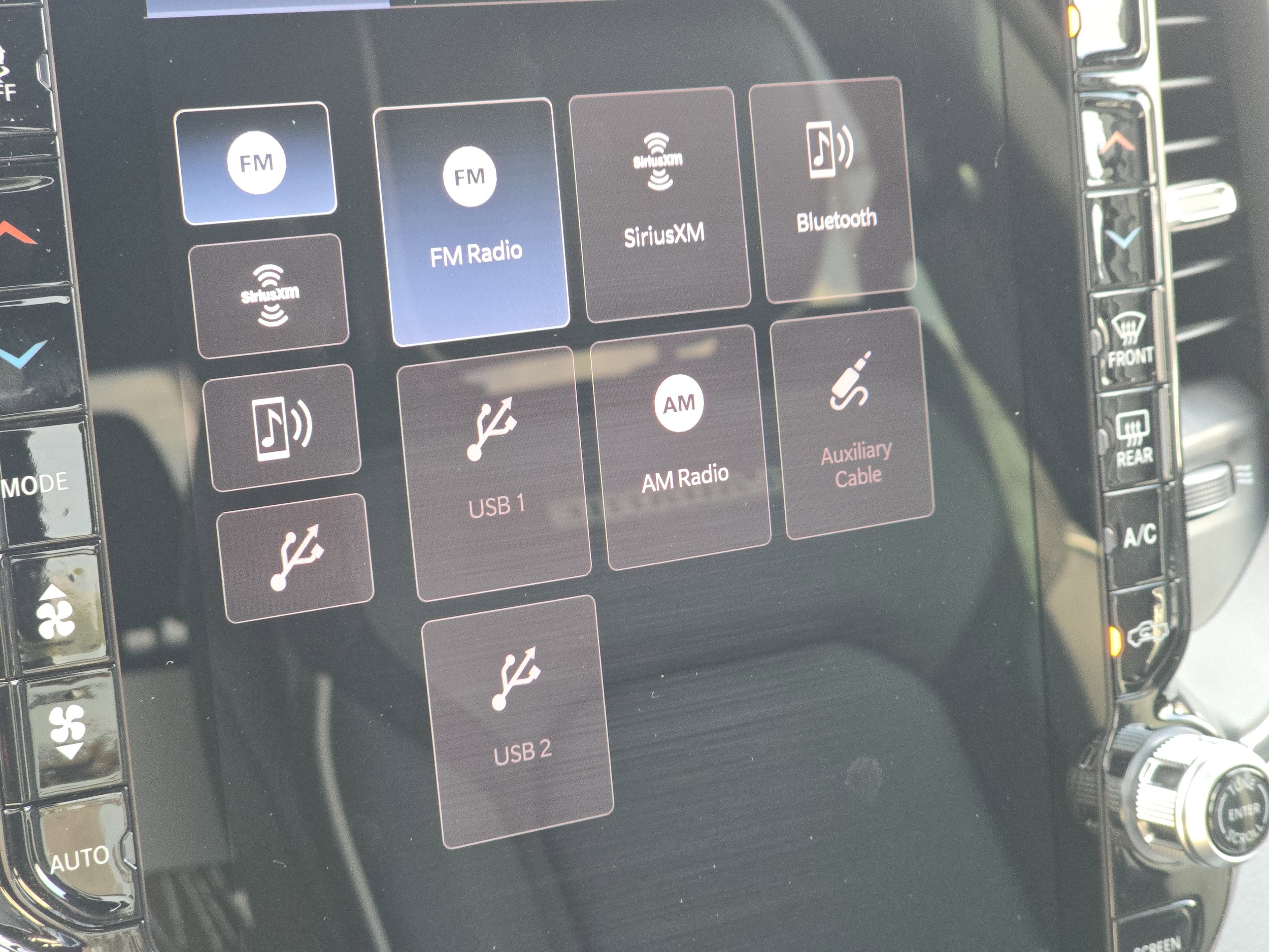 2026 RAM 1500 Laramie - Photo 41