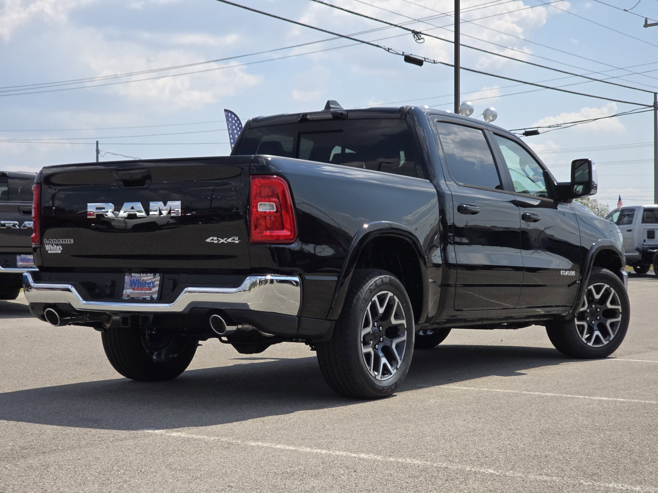 2026 RAM 1500 Laramie - Photo 20