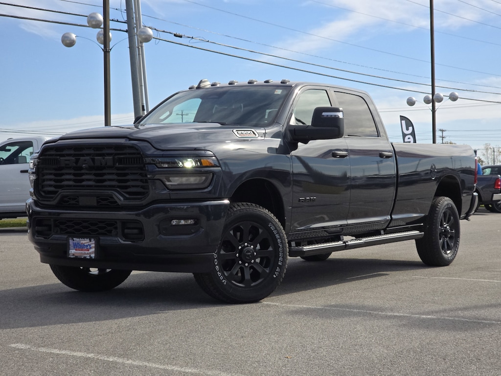 New 2026 Ram 2500 BIG HORN CREW CAB 4X4 8' BOX Pickup
