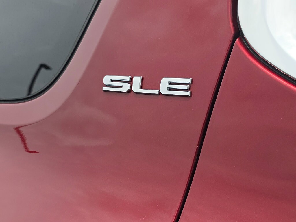 Used 2017 GMC Acadia SLE Sport Utility
