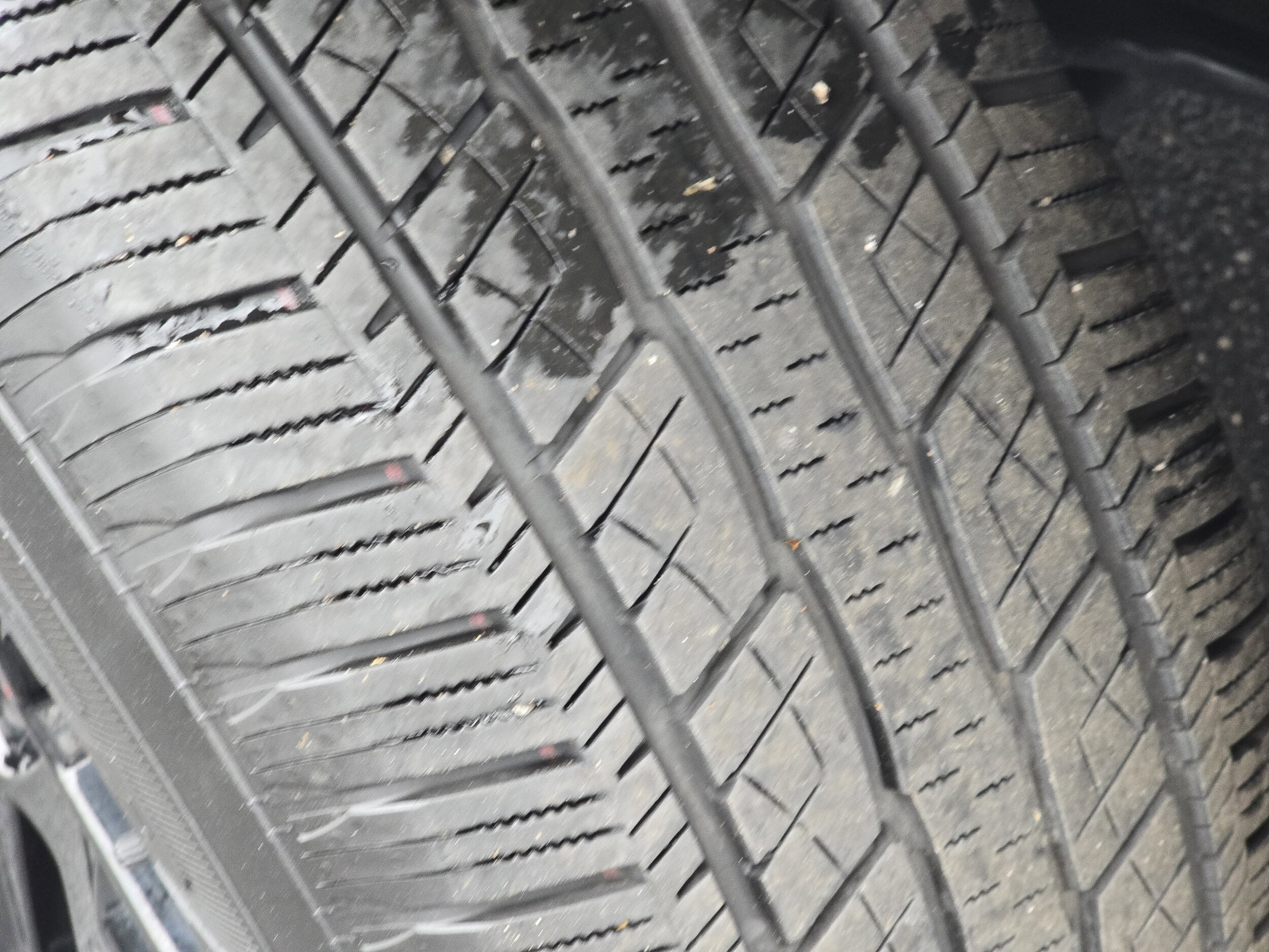 2022 Chevrolet Silverado RST photo 4