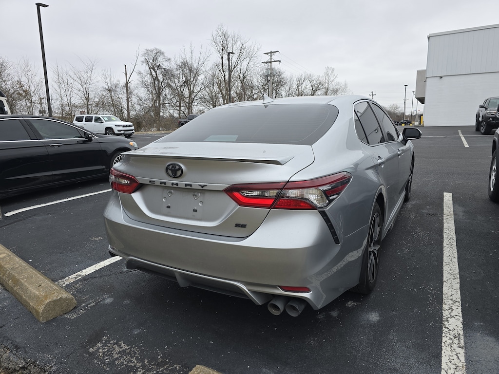 Used 2023 Toyota Camry SE Sedan