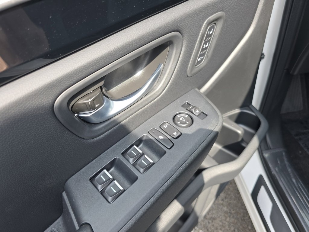 2025 Honda Pilot EX-L - Photo 31