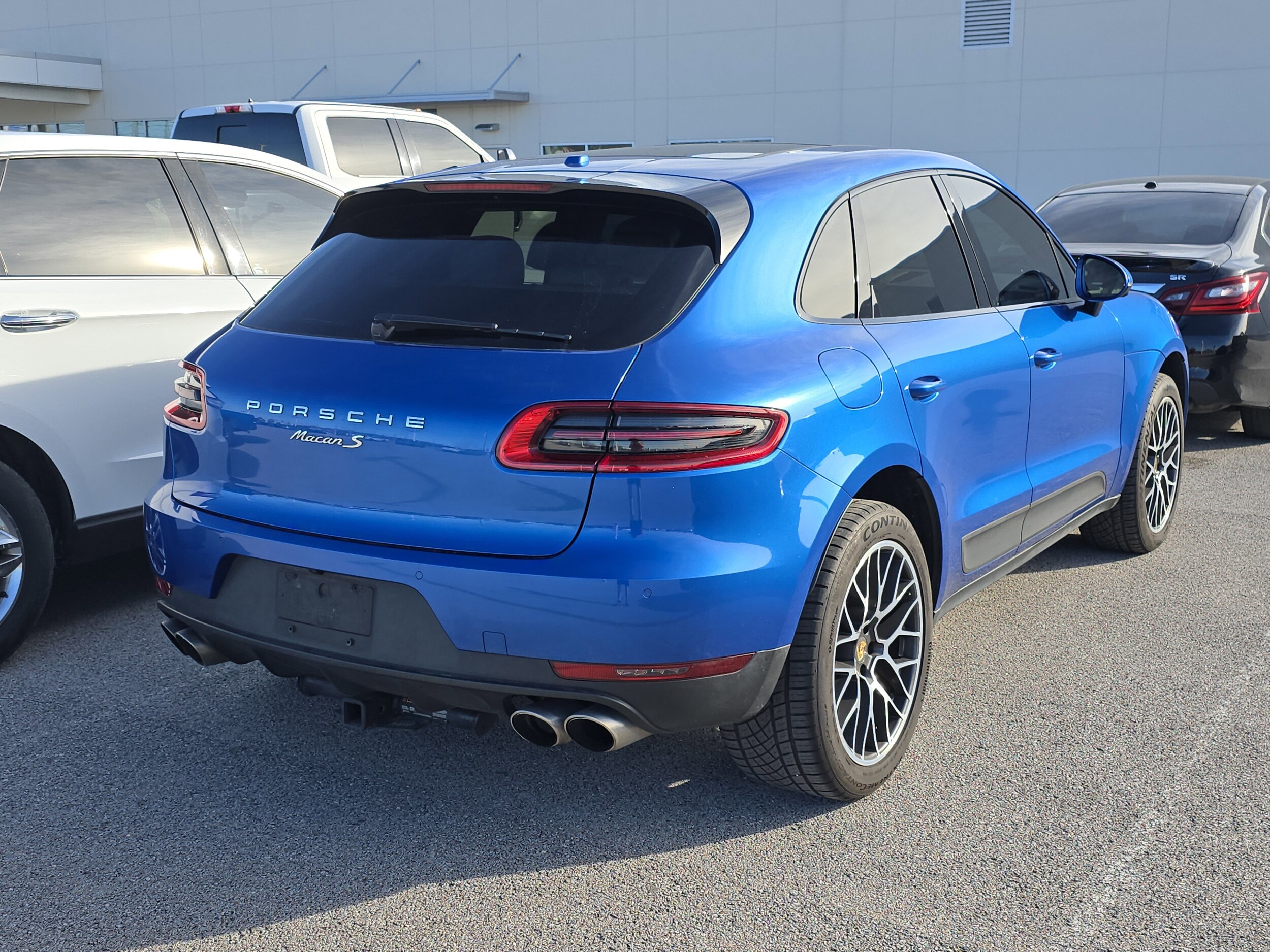 2017 Porsche Macan S photo 4