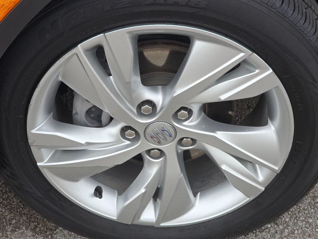 Used 2024 Buick Encore GX Preferred Sport Utility