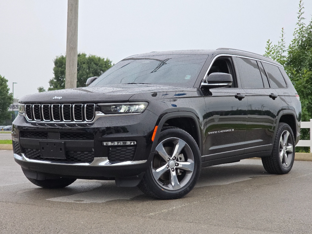 2022 Jeep Grand Cherokee L Limited 4x4's photo