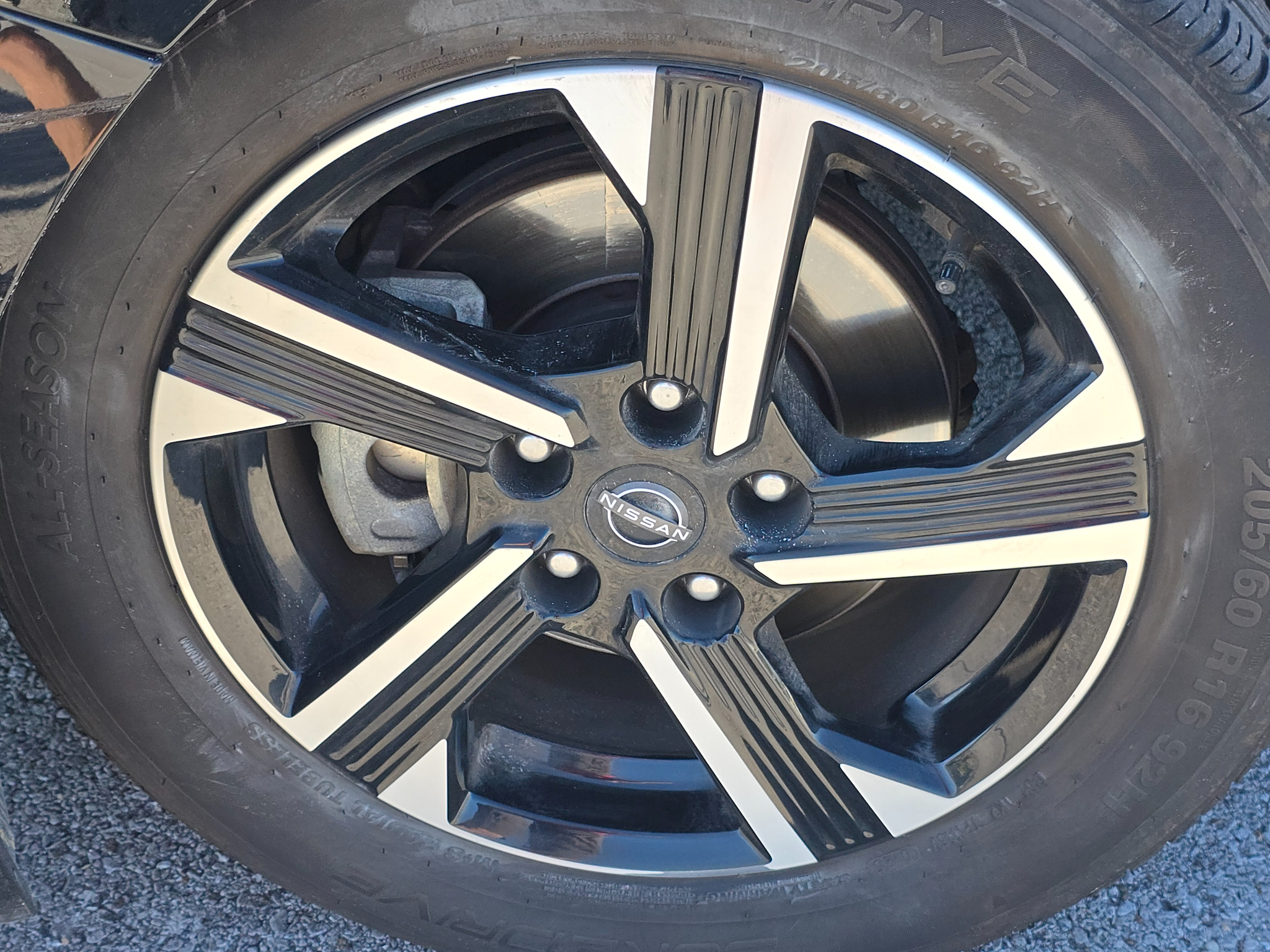 Used 2024 Nissan Sentra SV with VIN 3N1AB8CV0RY208051 for sale in Hopkinsville, KY