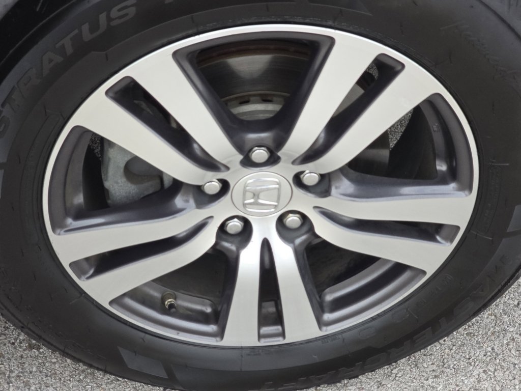 2016 Honda Pilot EX-L photo 3