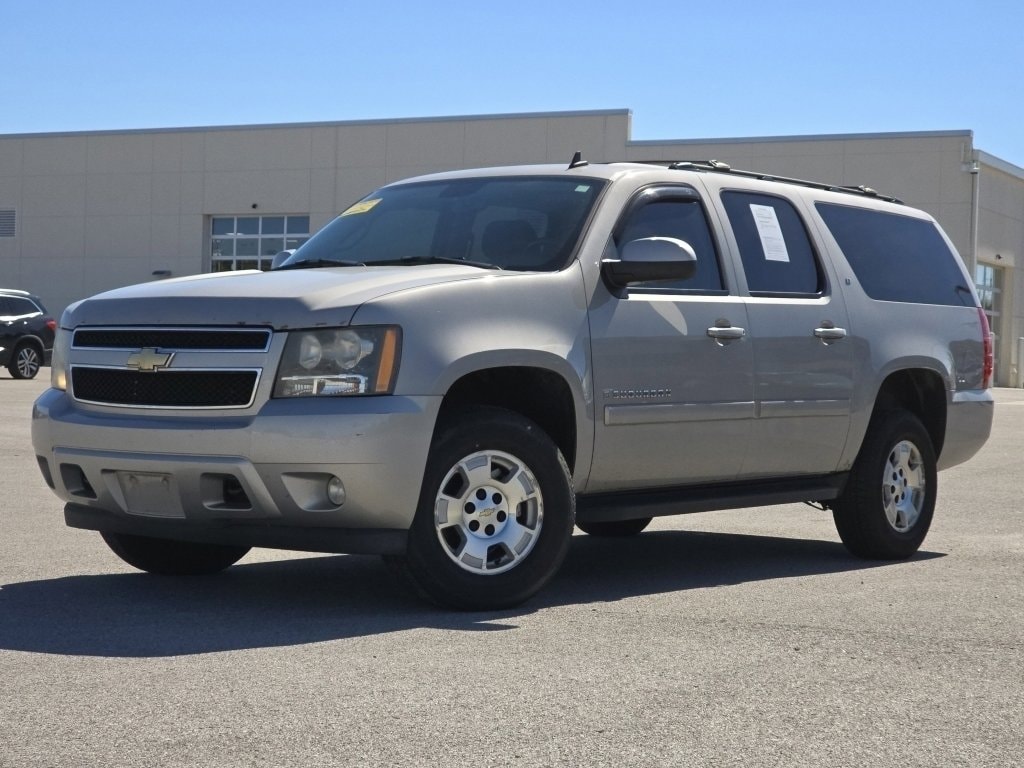 Used 2007 Chevrolet Suburban 4WD 4dr 1500 LT SUV