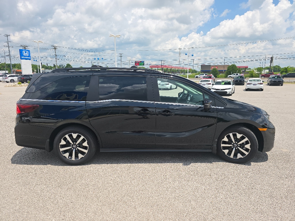 2026 Honda Odyssey EX-L - Photo 18