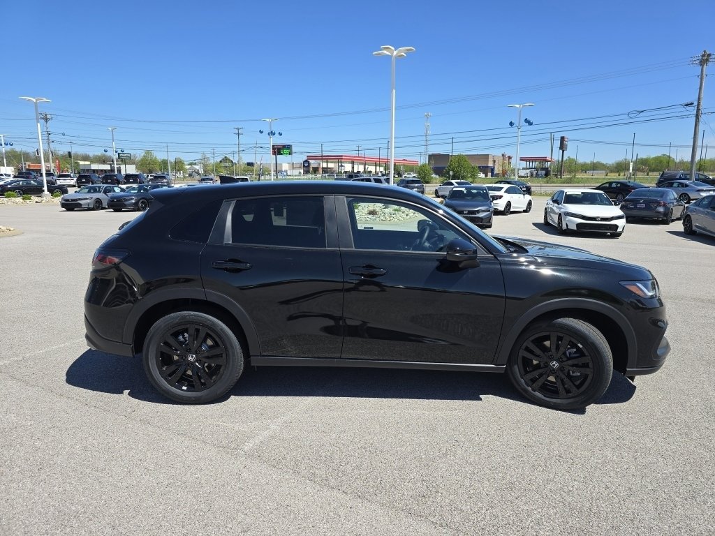 2026 Honda HR-V Sport - Photo 16