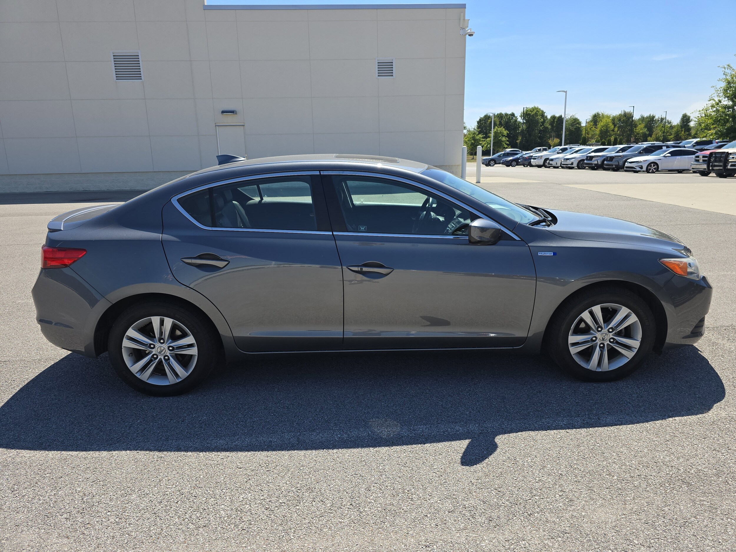 2013 Acura ILX Hybrid Technology photo 2