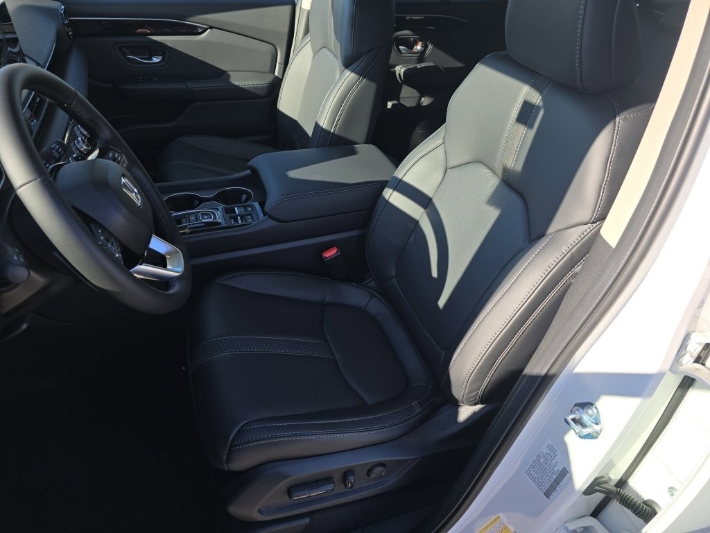 2025 Honda Pilot EX-L - Photo 29