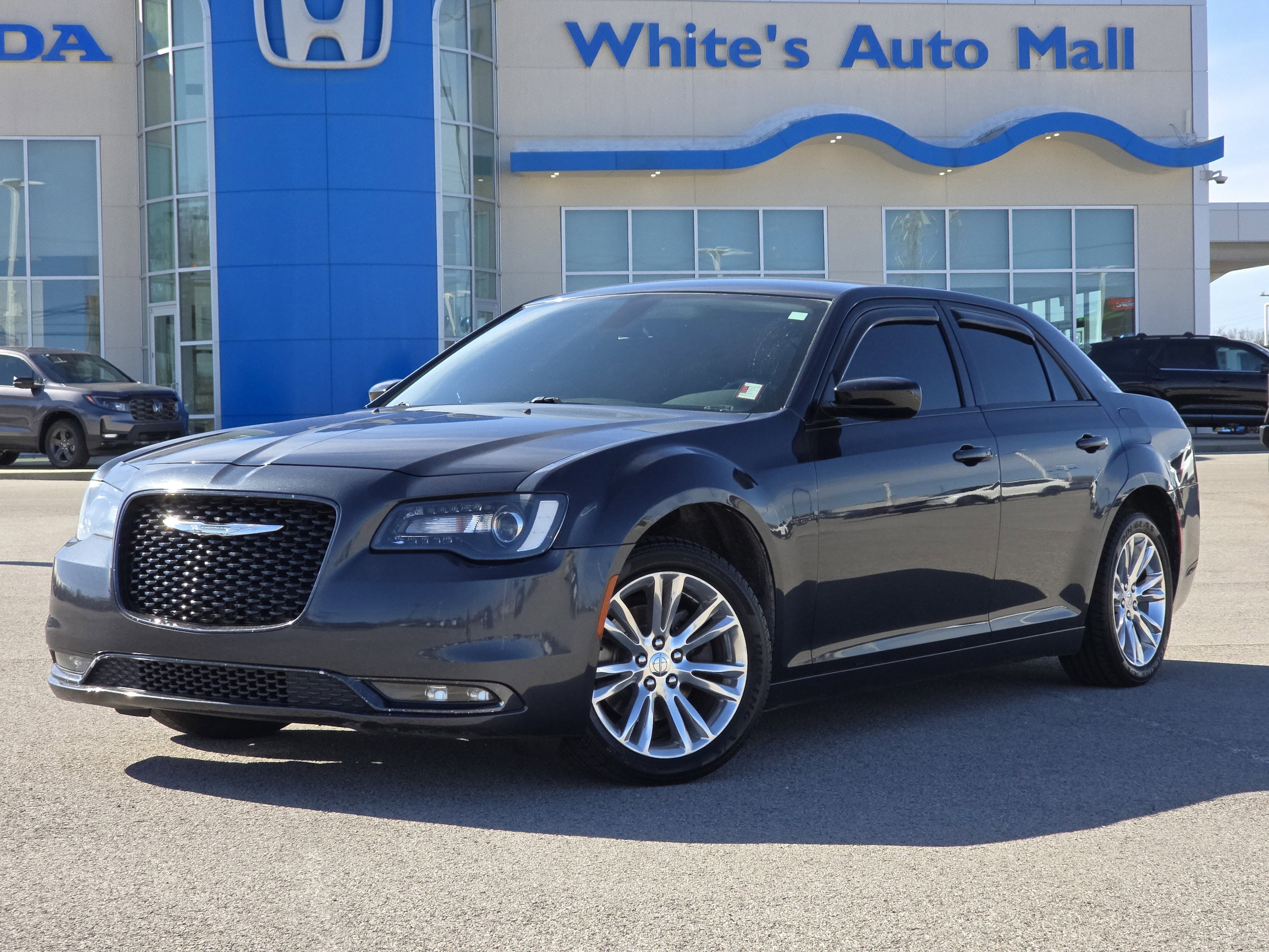 2018 Chrysler 300 Touring