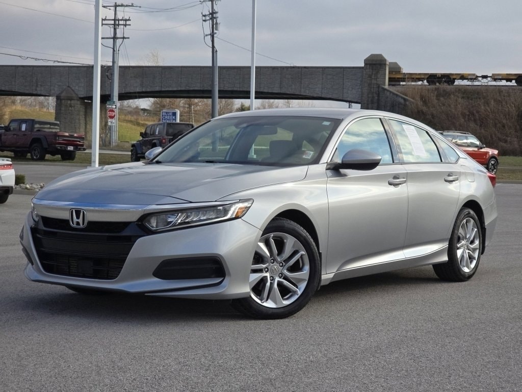 Used 2018 Honda Accord LX with VIN 1HGCV1F18JA190390 for sale in Hopkinsville, KY