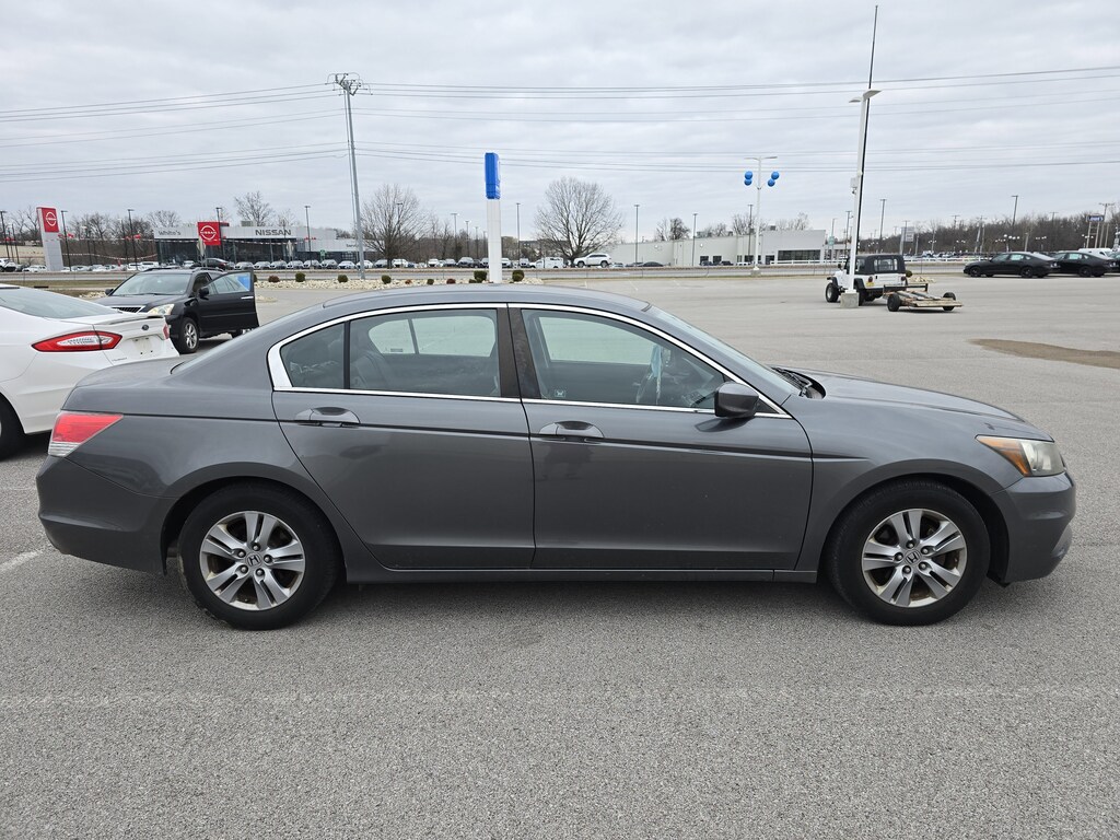 Used 2011 Honda Accord Sdn SE Sedan