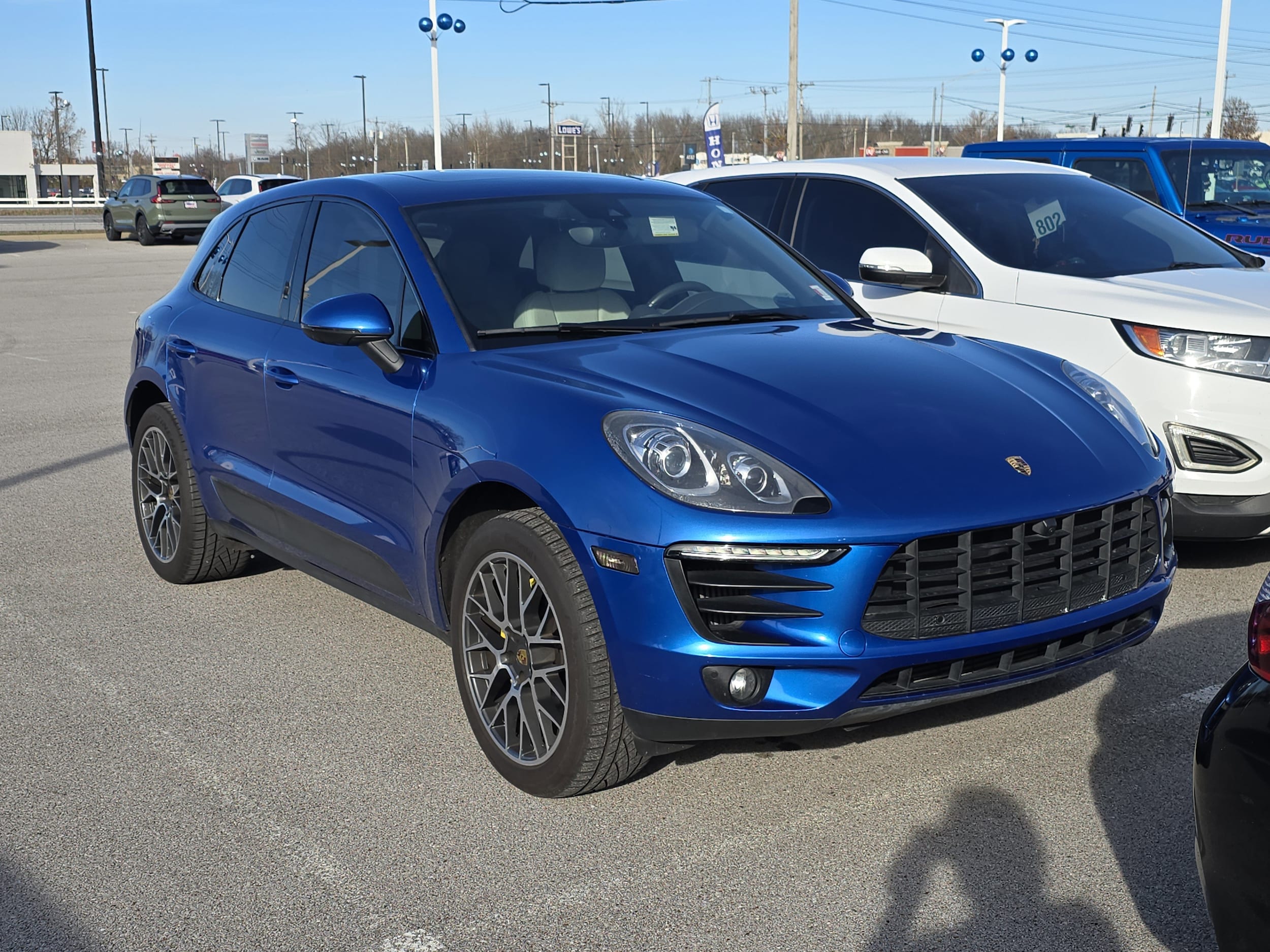 2017 Porsche Macan S's photo