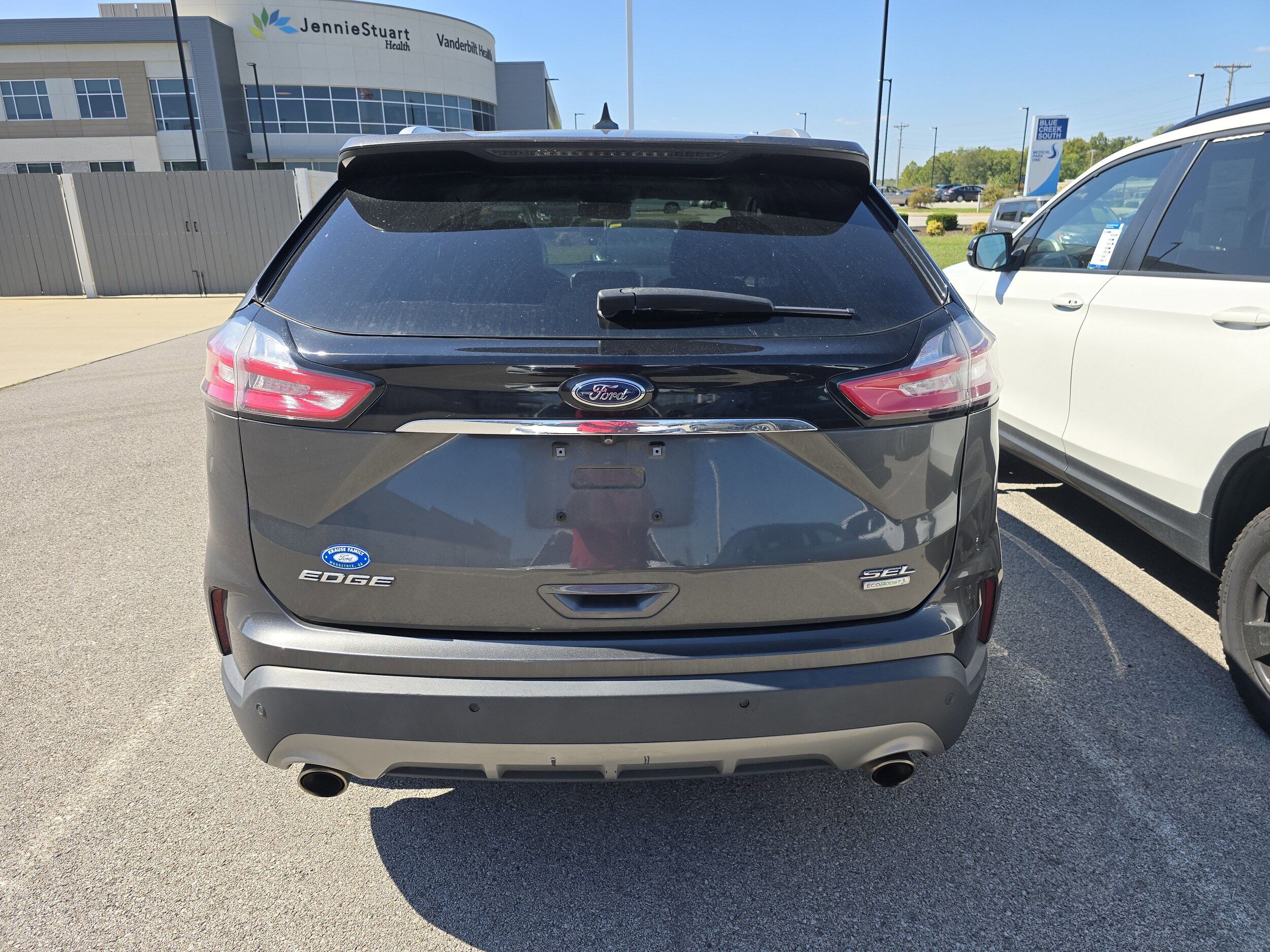2019 Ford Edge SEL photo 3