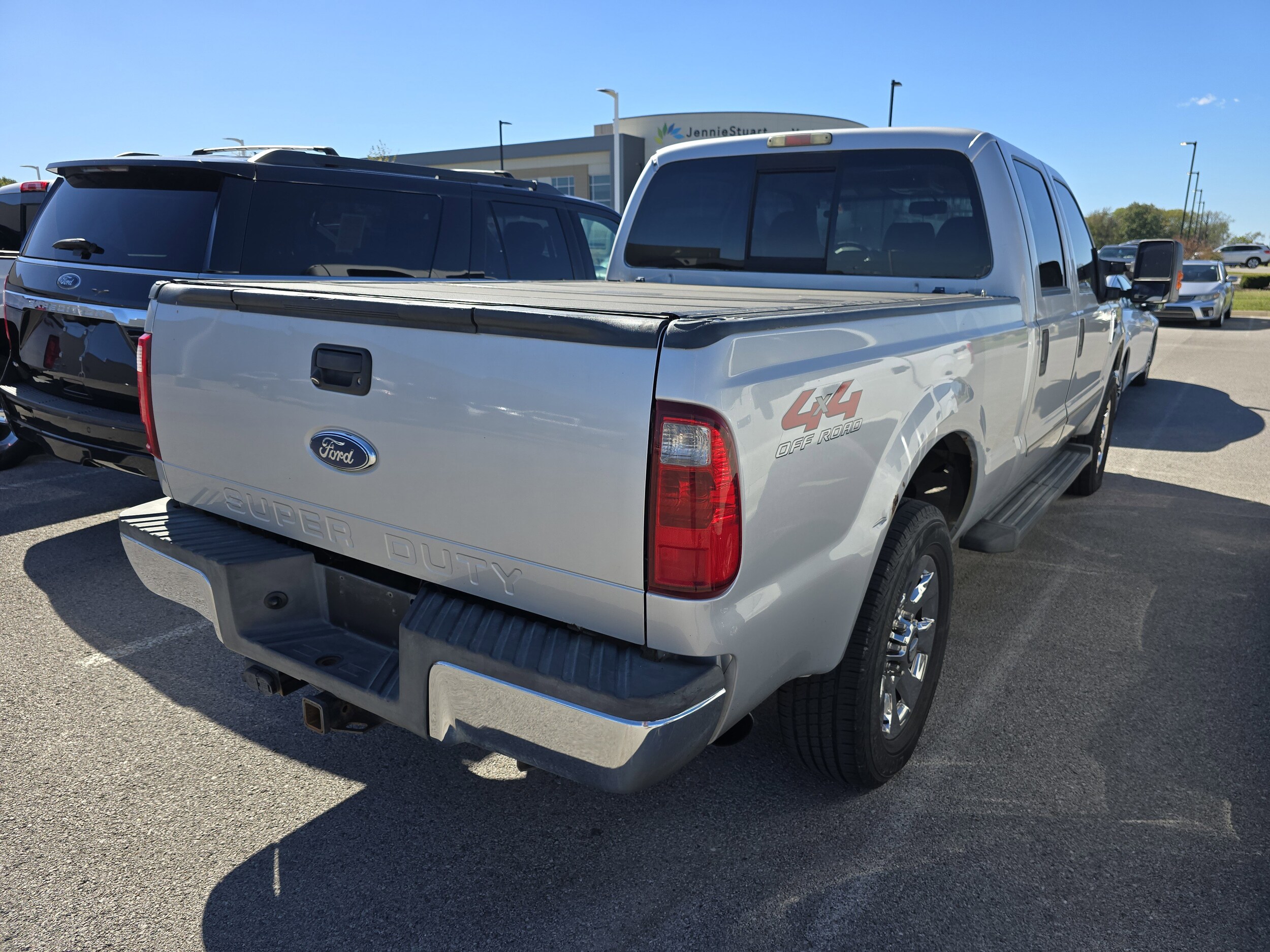 2008 Ford F-250 XL photo 2