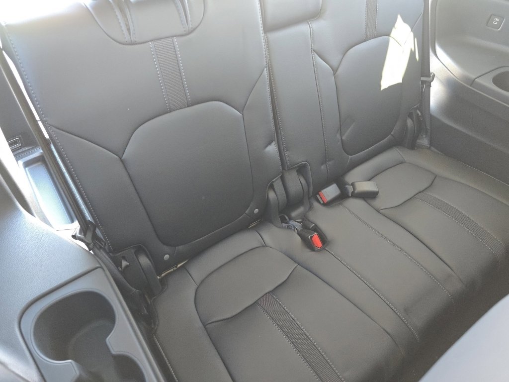 2025 Honda Pilot EX-L - Photo 23