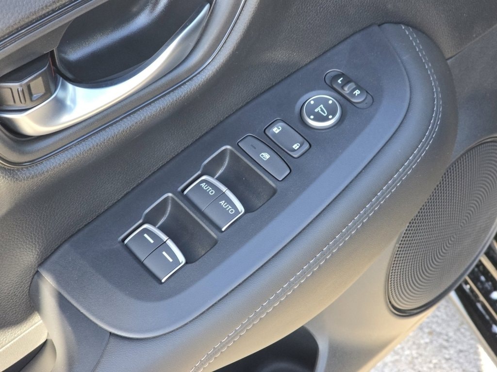 2026 Honda HR-V EX-L - Photo 30
