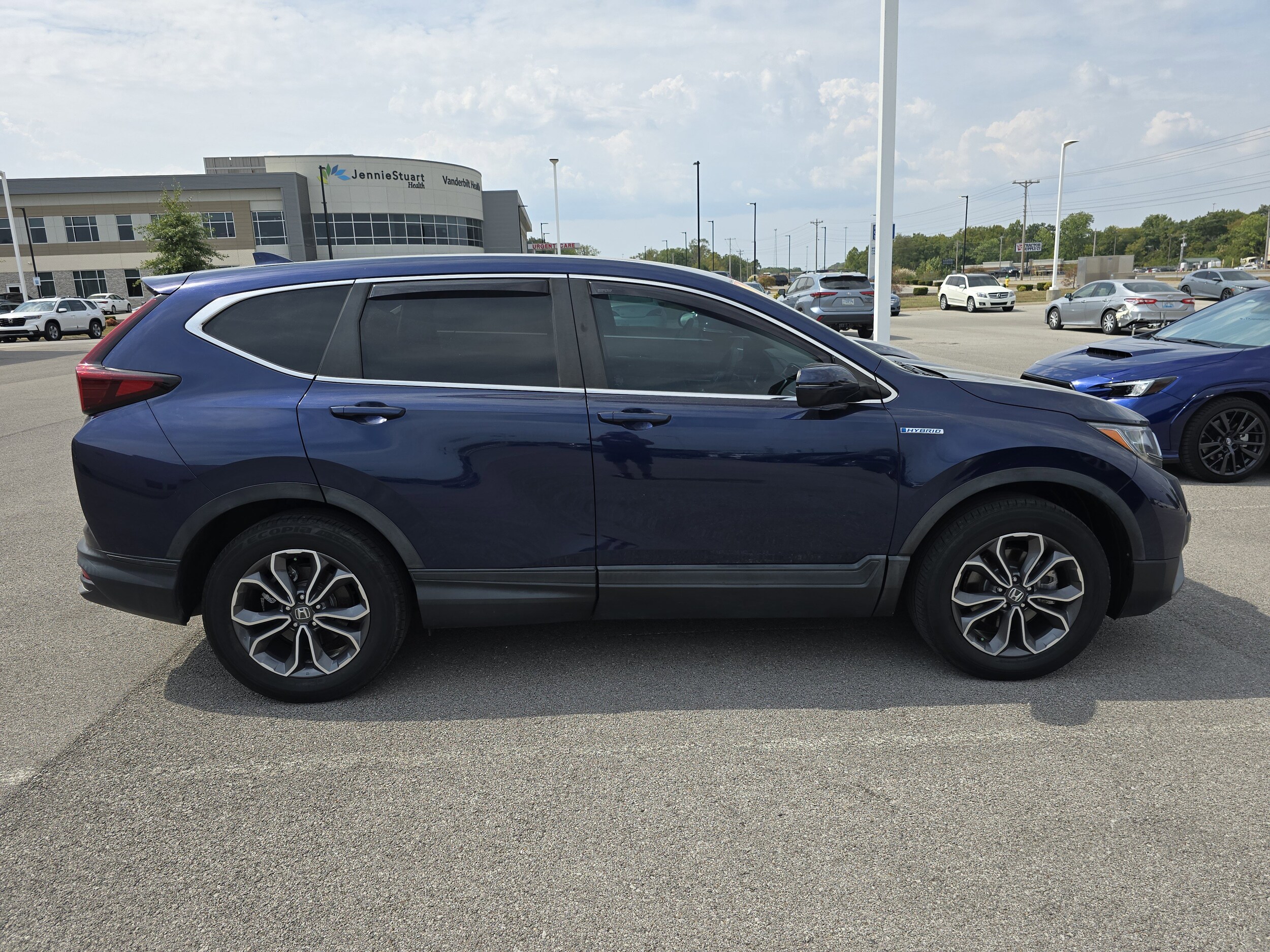 2022 Honda CR-V Hybrid EX photo 2