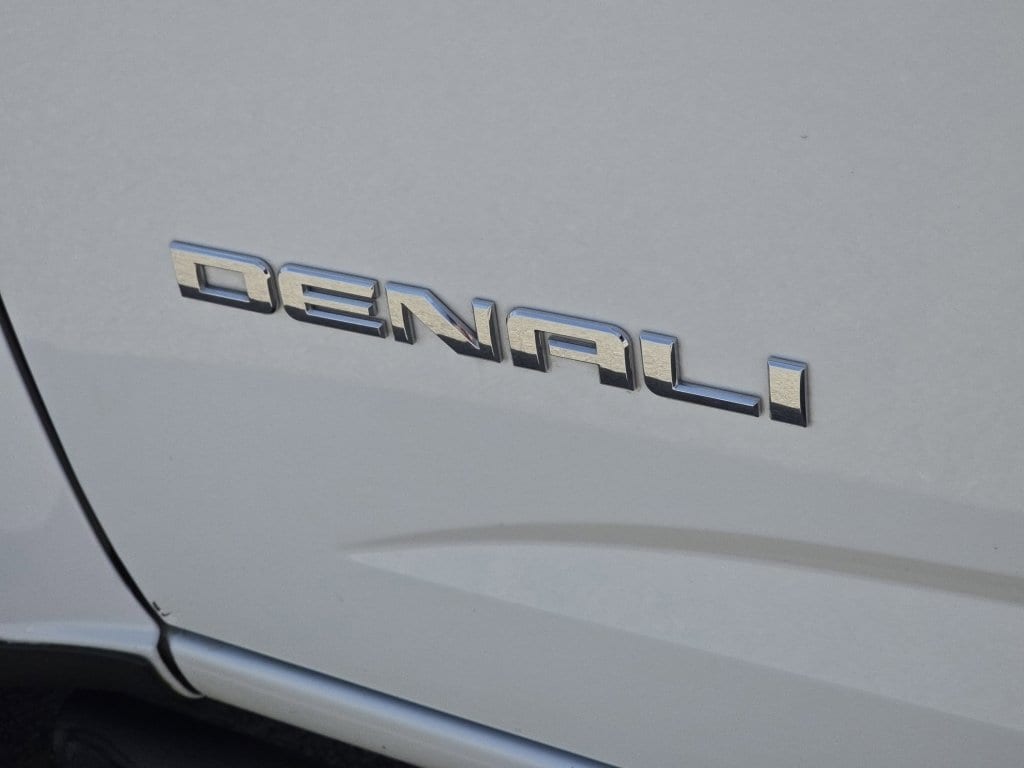 2017 GMC Canyon Denali - Photo 21