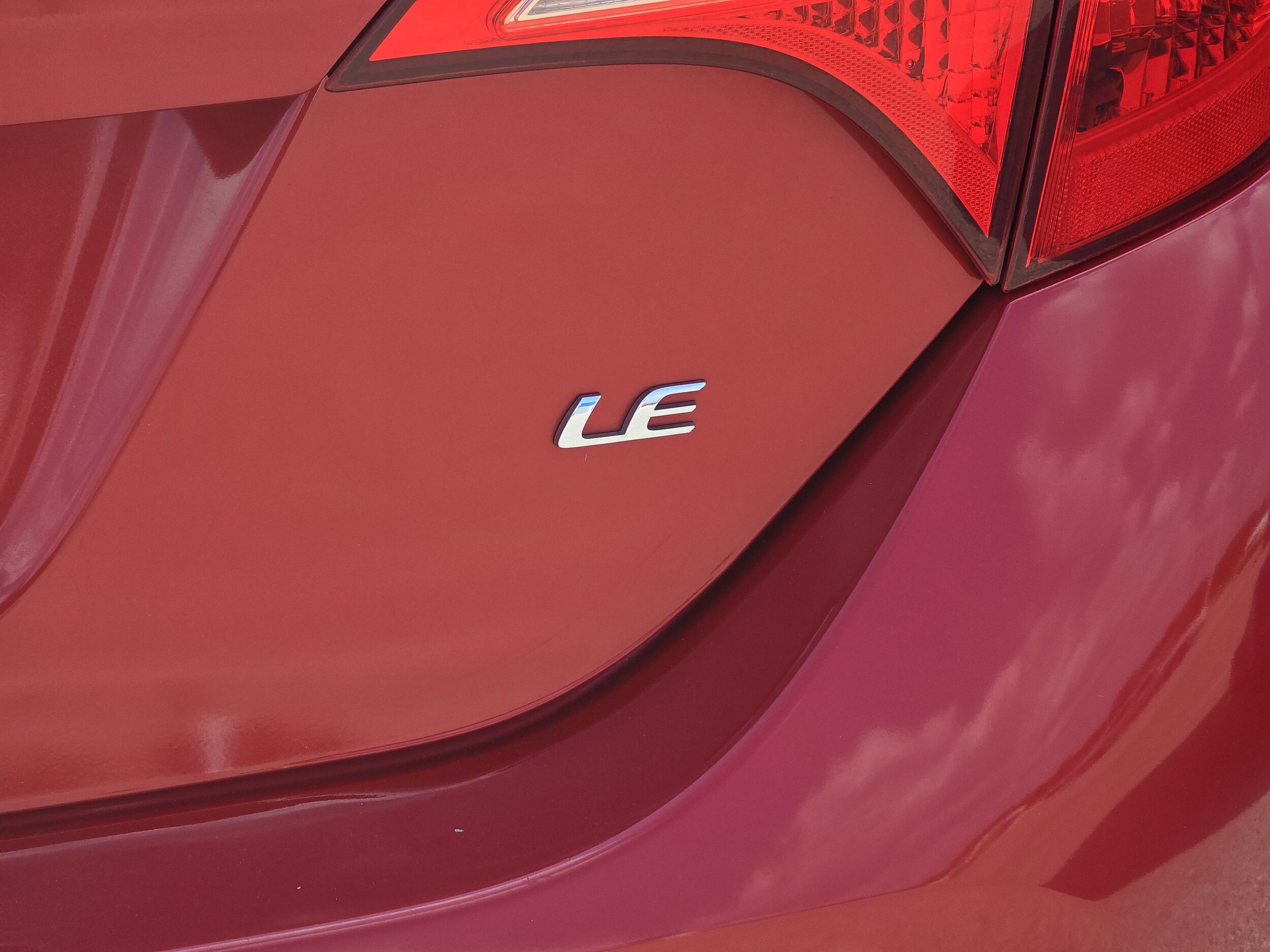2018 Toyota Corolla L photo 3