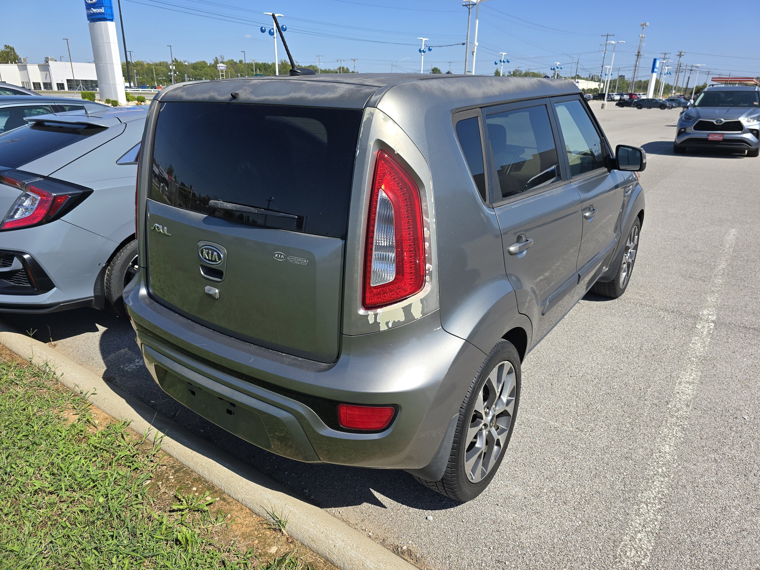 2012 Kia Soul Exclaim photo 2