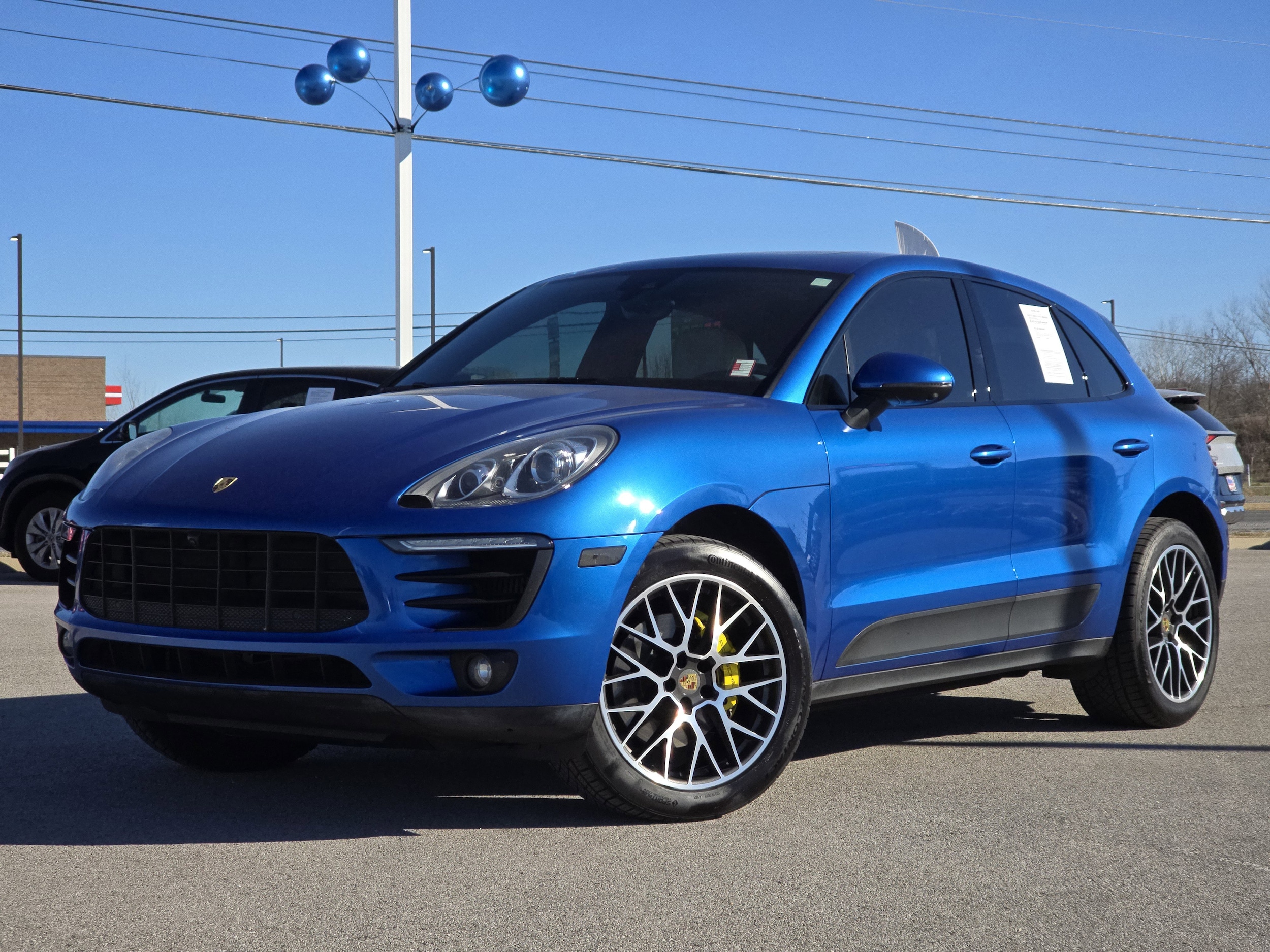2017 Porsche Macan S's photo
