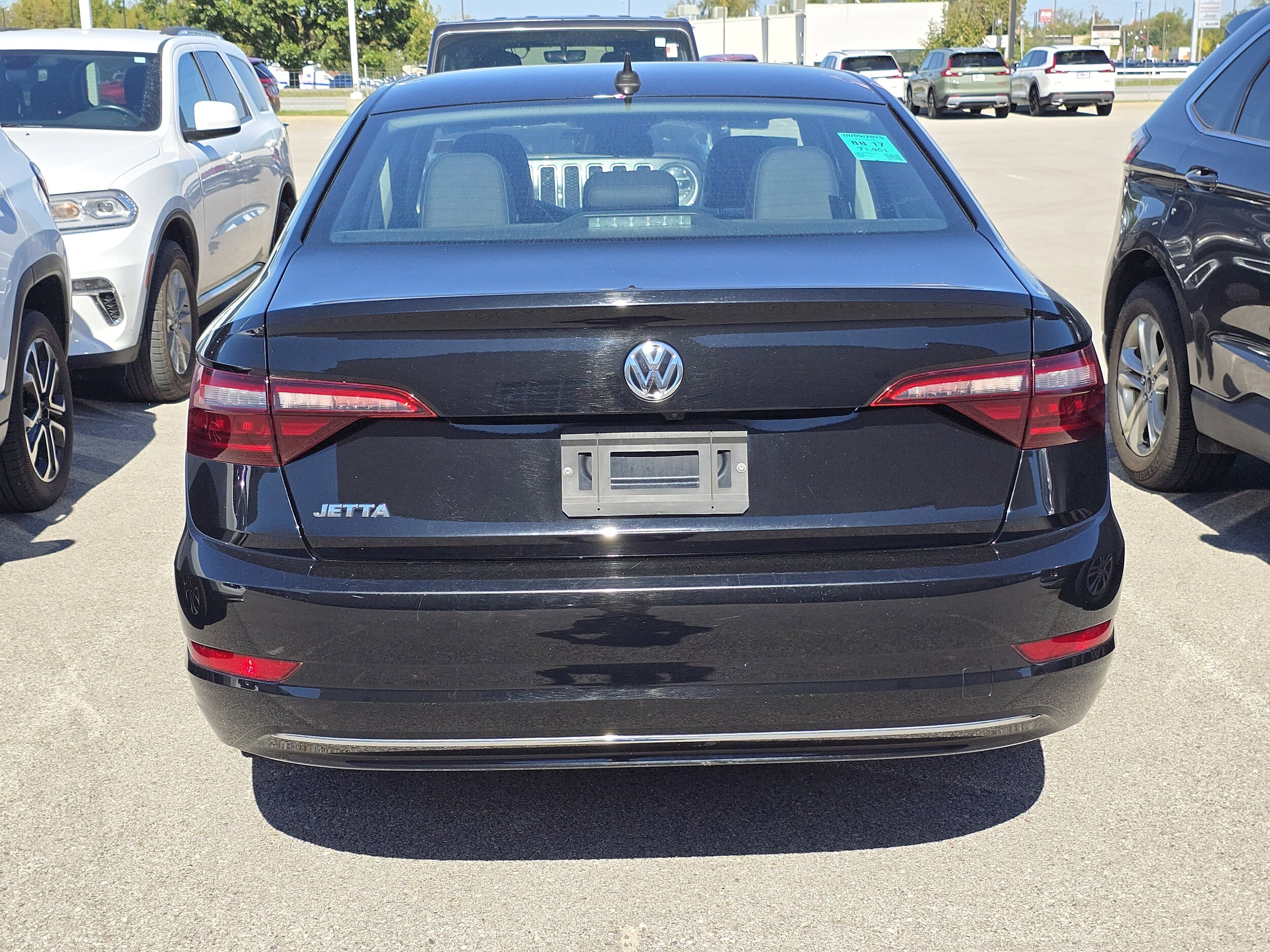 2021 Volkswagen Jetta SE photo 3