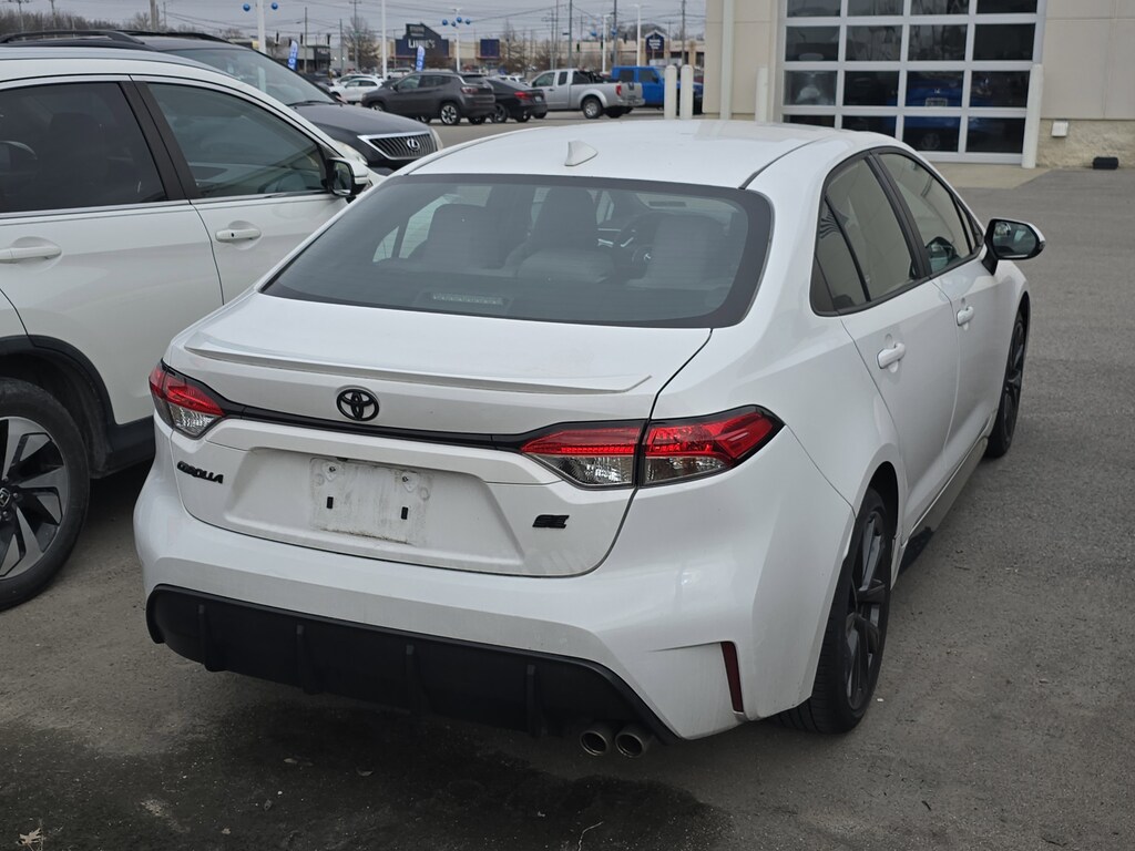 Used 2023 Toyota Corolla SE Sedan