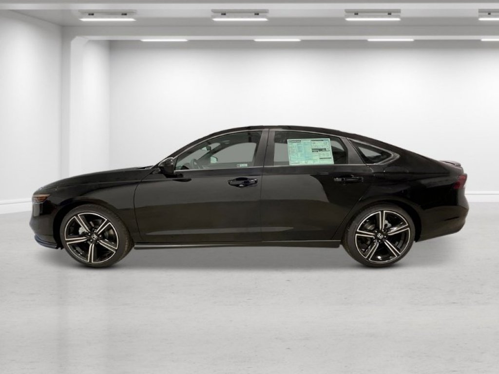 2025 Honda Accord Hybrid Sport photo 2