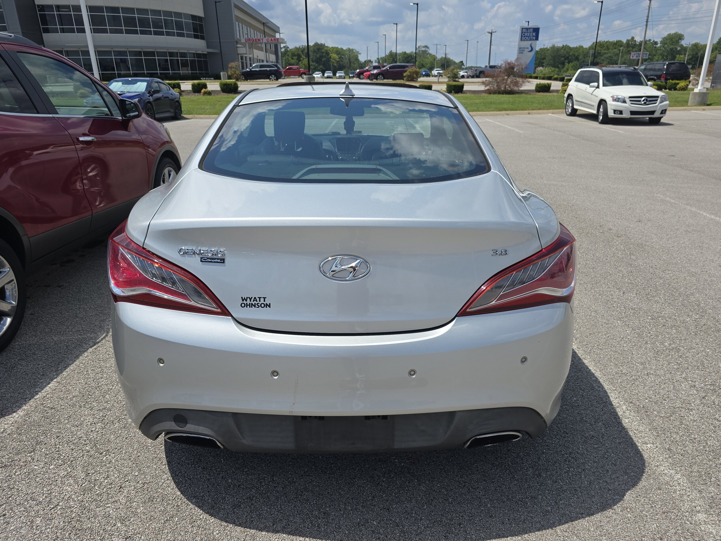2013 Hyundai Genesis Coupe 3.8 Grand Touring photo 3