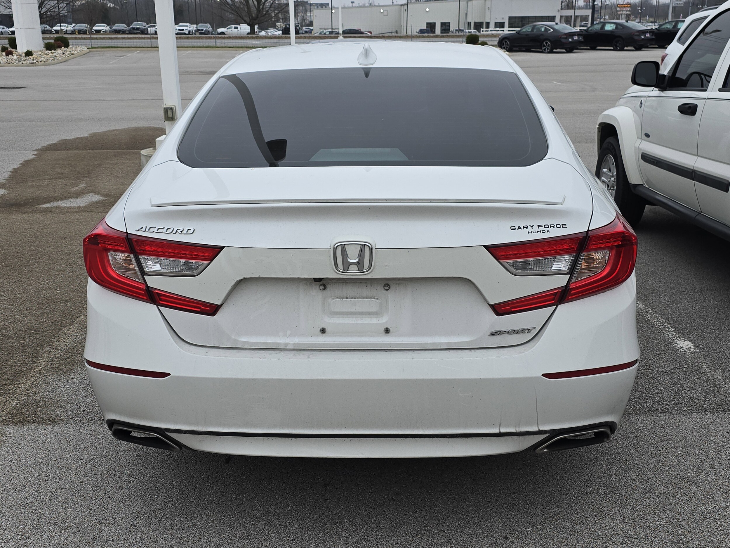 2020 Honda Accord Sport photo 3