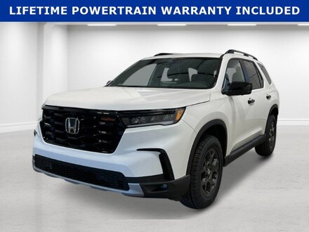 2025 Honda Pilot TrailSport SUV
