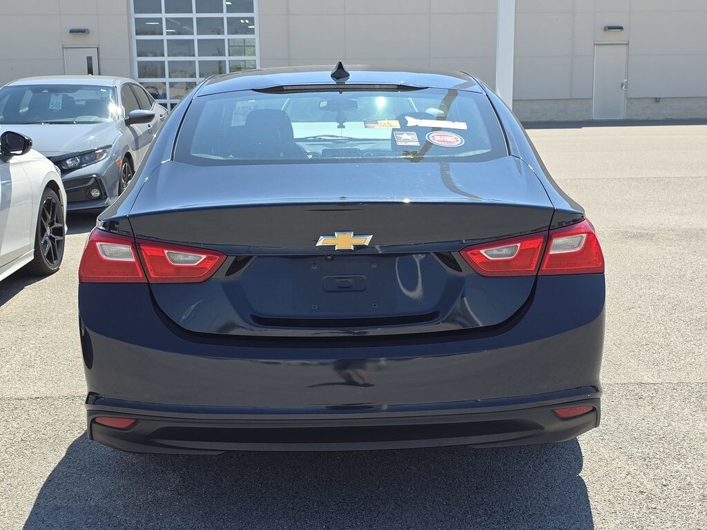 Used 2016 Chevrolet Malibu LT Sedan