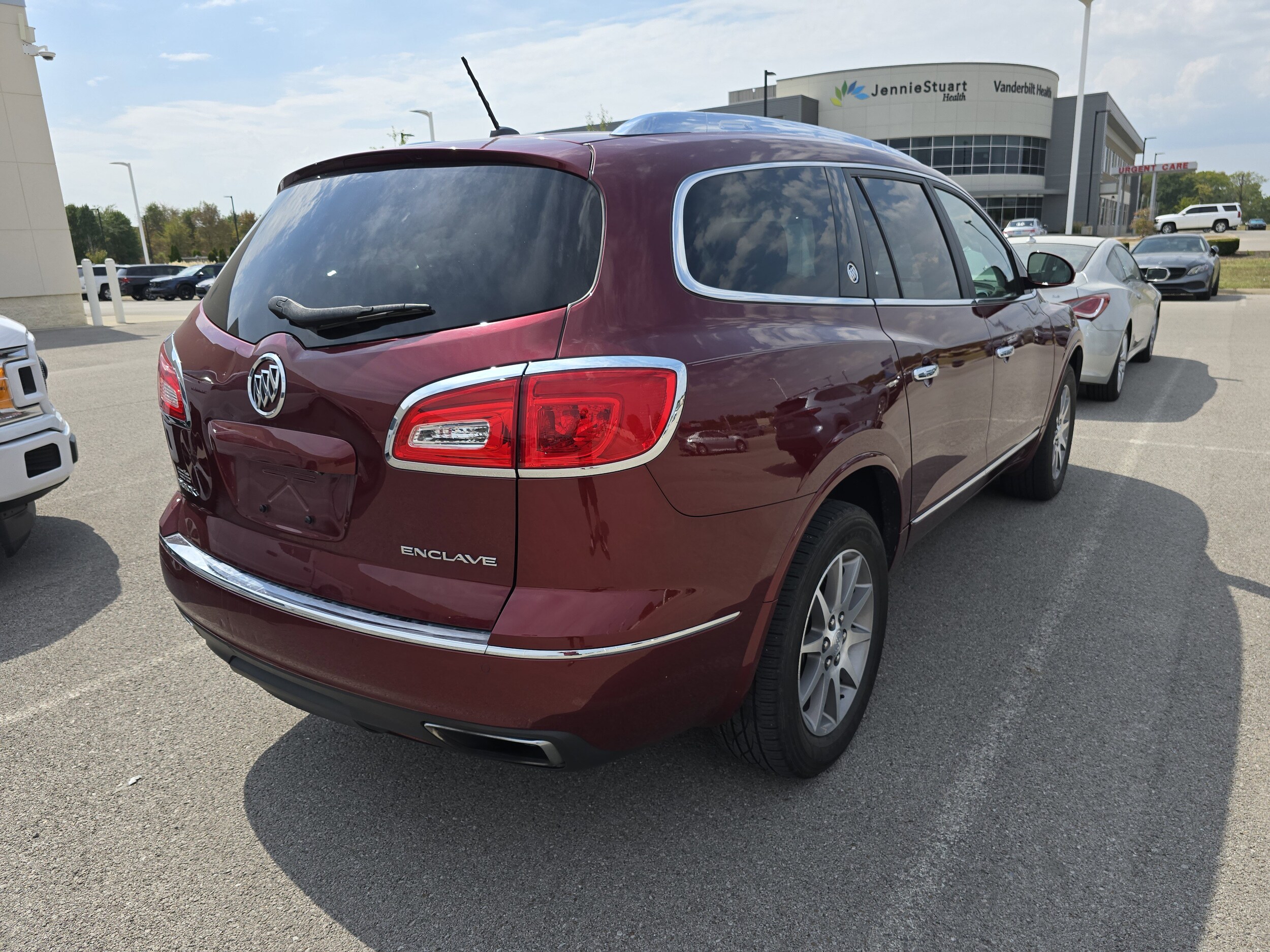 2015 Buick Enclave Leather photo 3