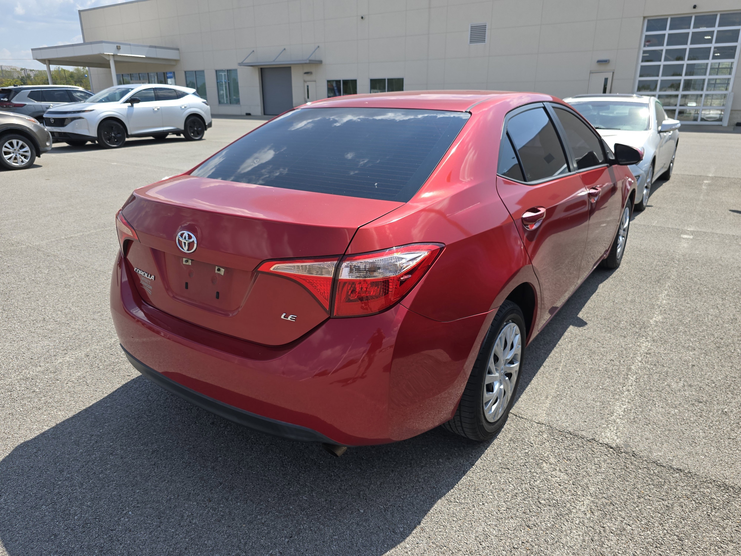 Used 2018 Toyota Corolla LE with VIN 5YFBURHE6JP793782 for sale in Hopkinsville, KY