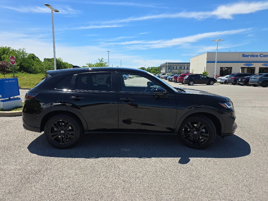 2026 Honda HR-V Sport - Photo 6