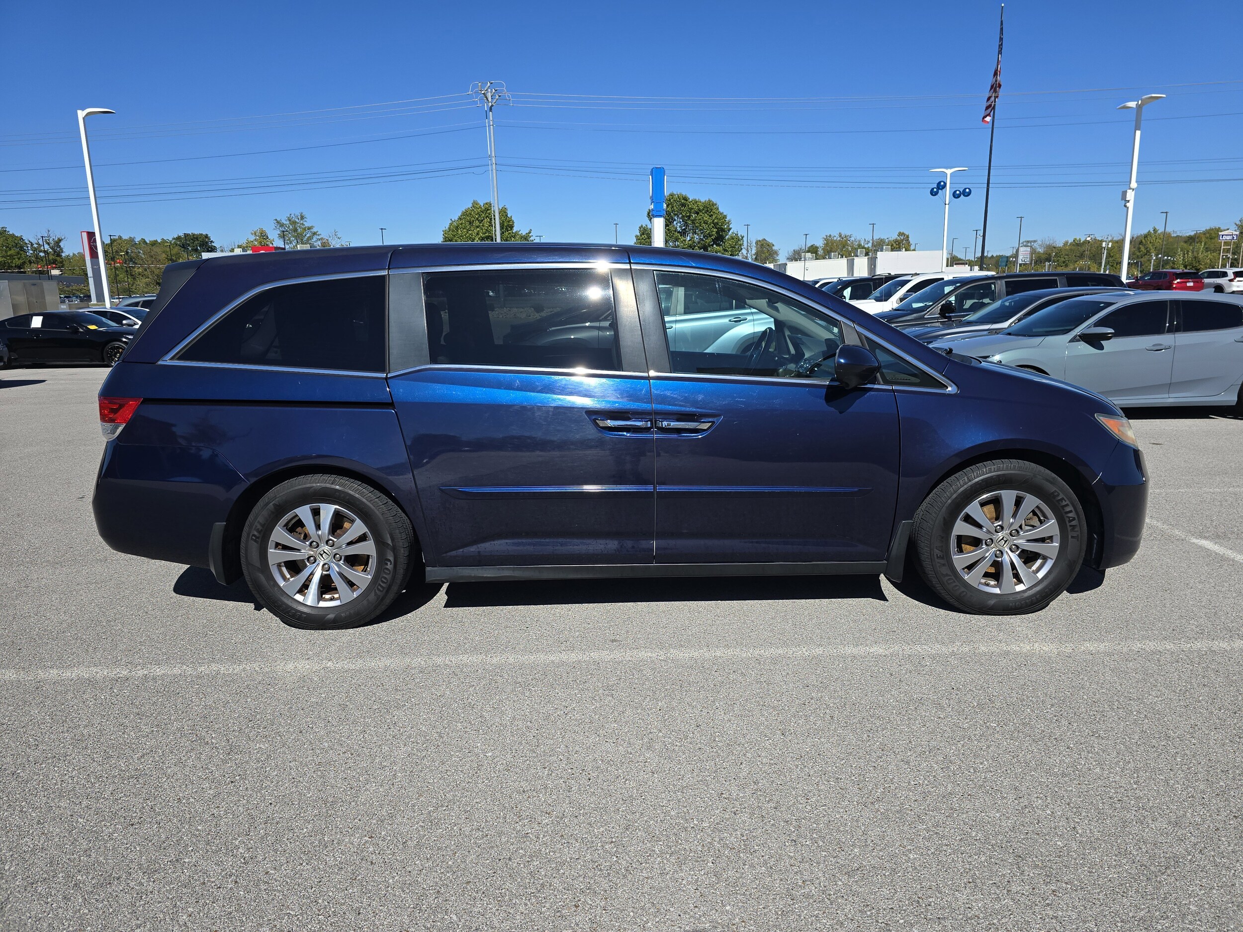 2014 Honda Odyssey EX-L photo 2