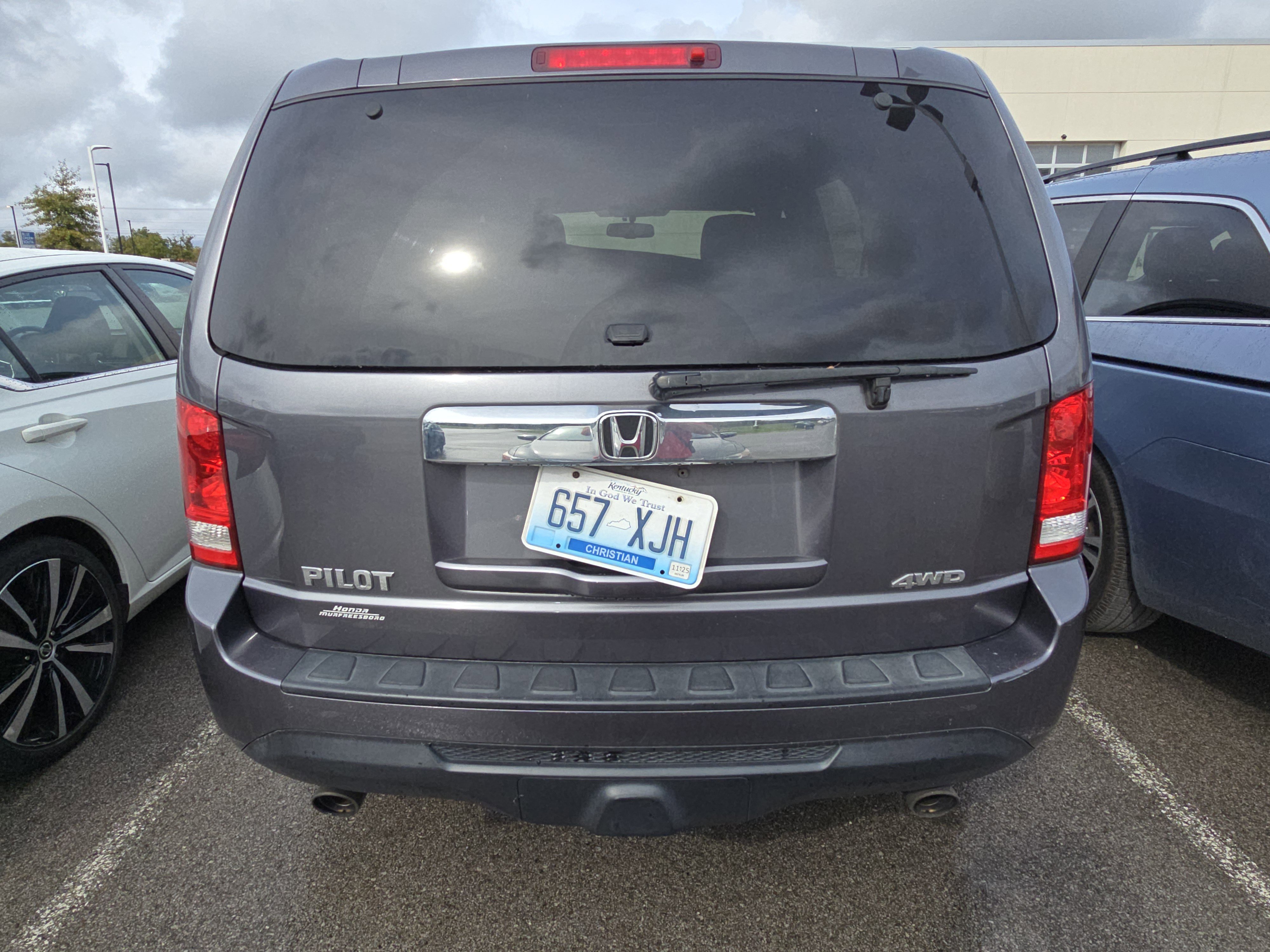 2015 Honda Pilot EX-L photo 3