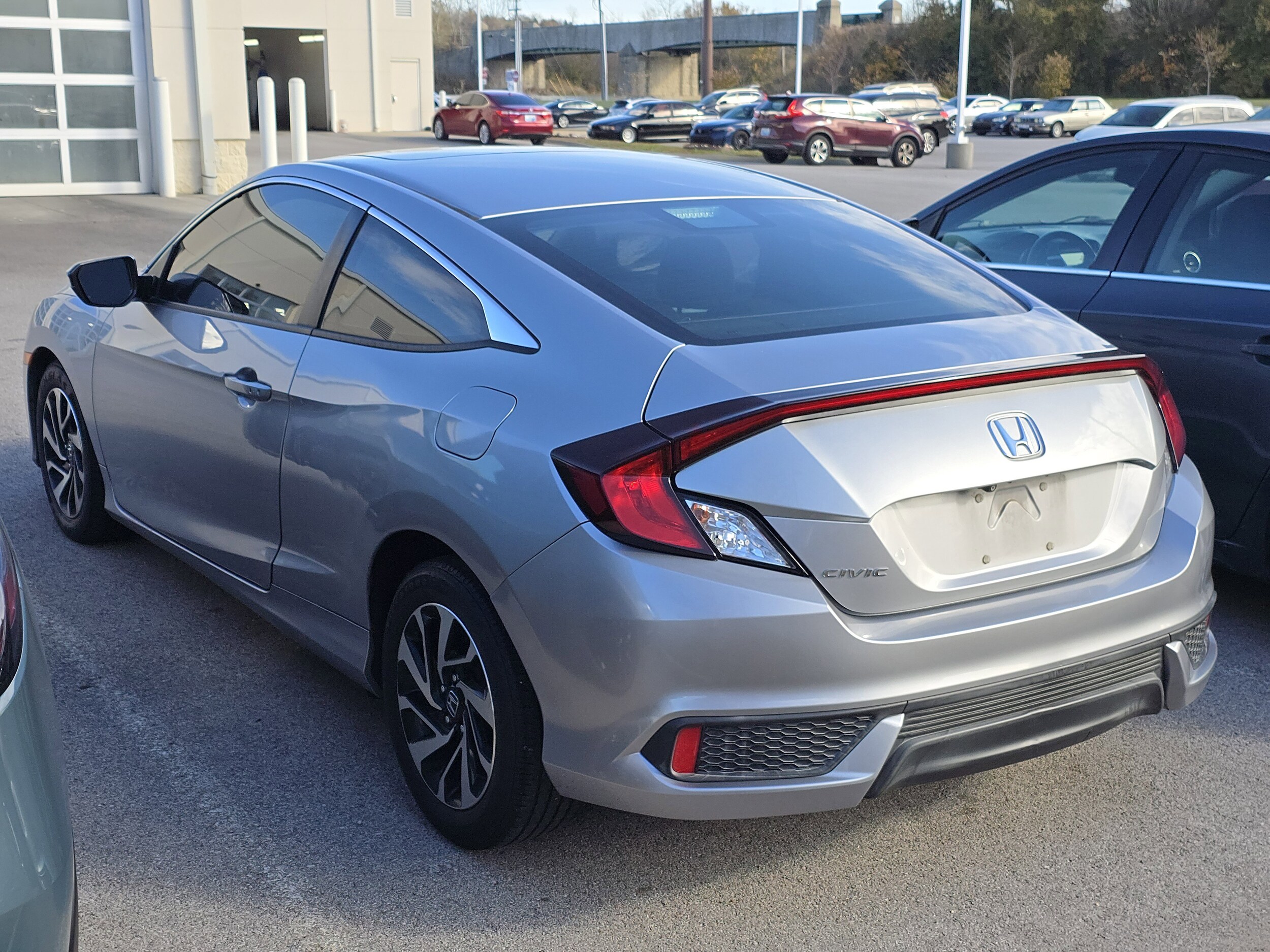 2017 Honda Civic photo 4
