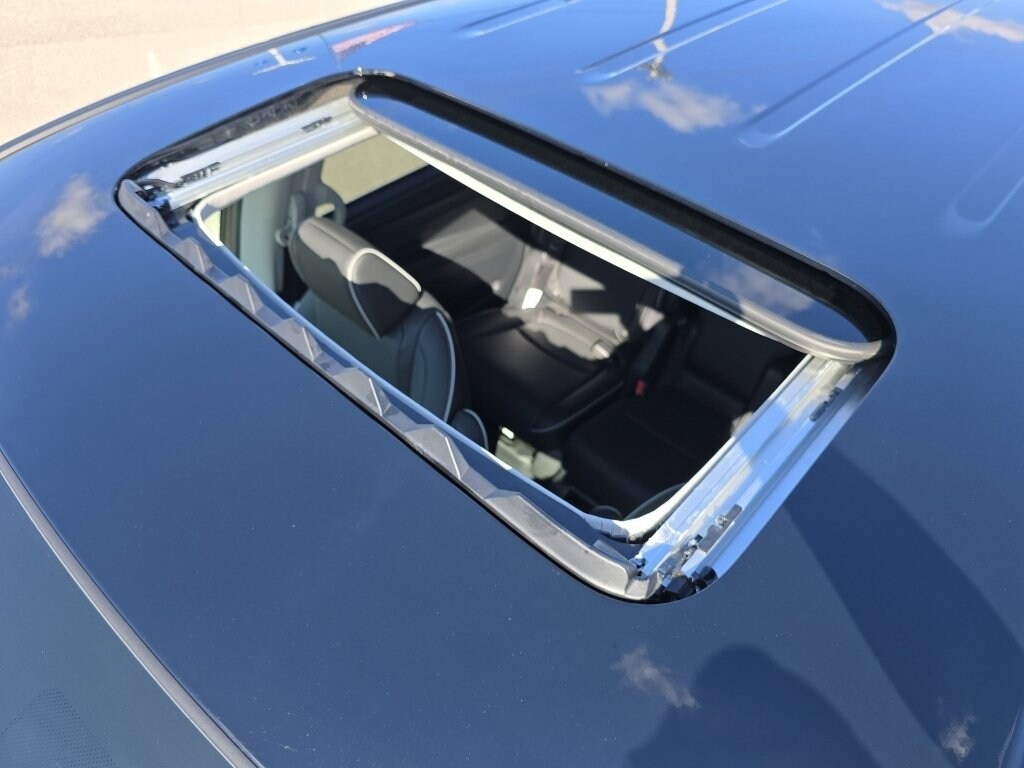 New 2026 Honda Odyssey Elite Van Passenger