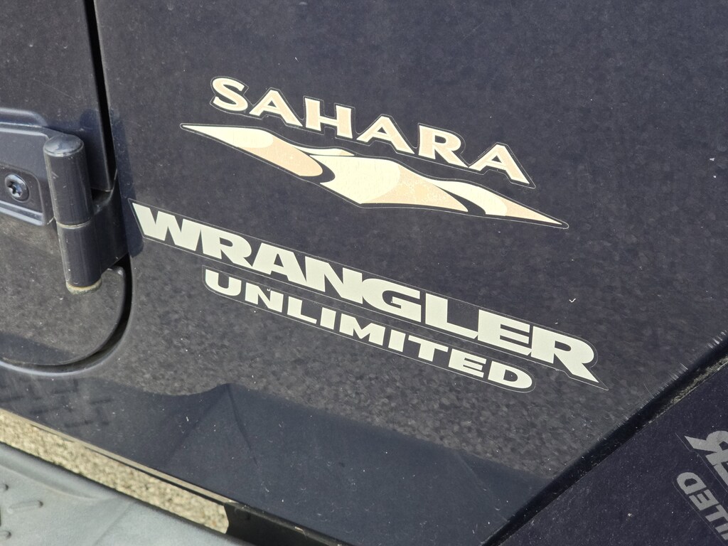 Used 2013 Jeep Wrangler Unlimited Sahara SUV