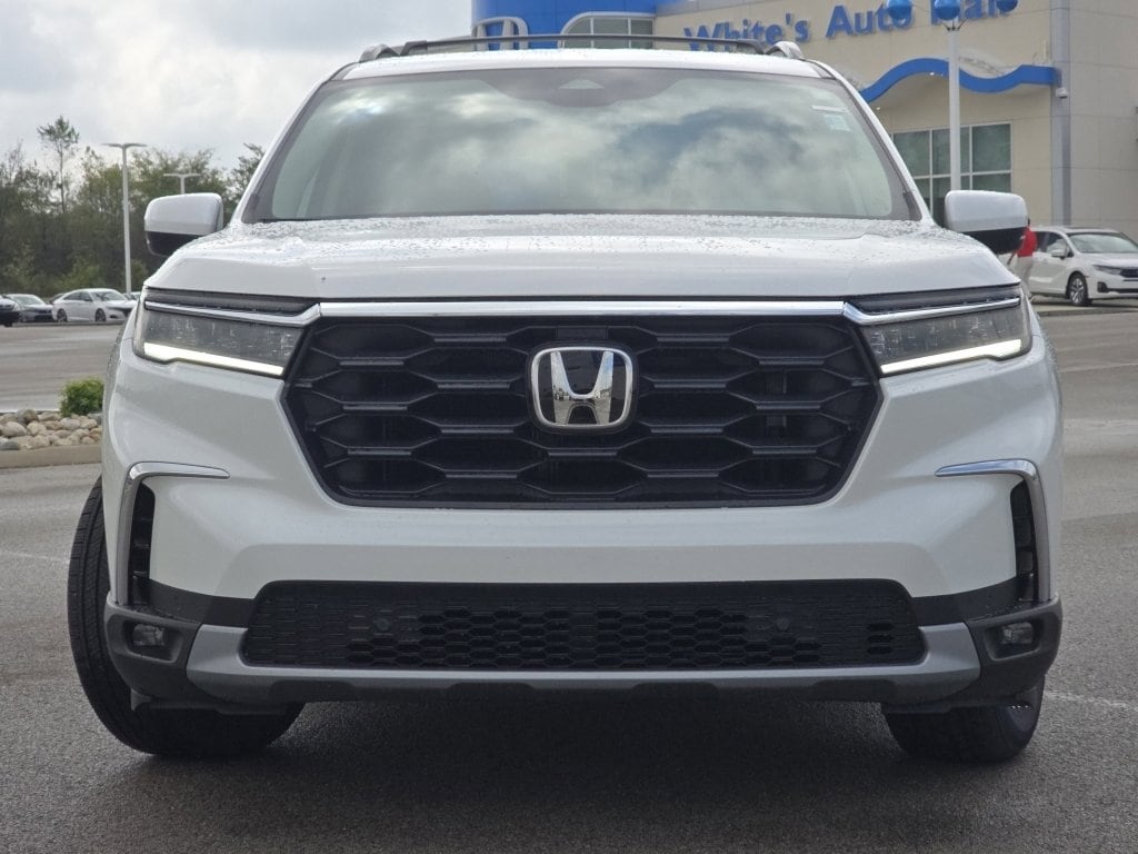 2025 Honda Pilot EX-L - Photo 14
